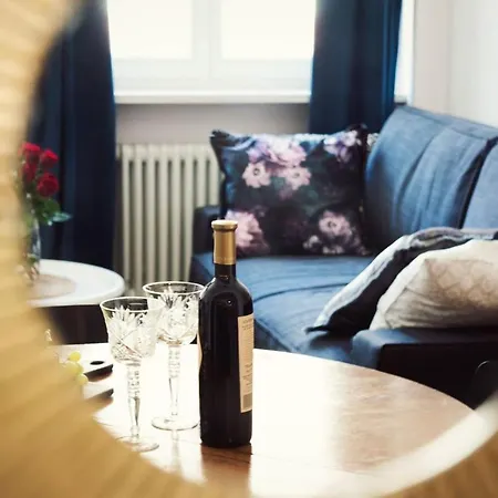 Near To The Castle Warschau